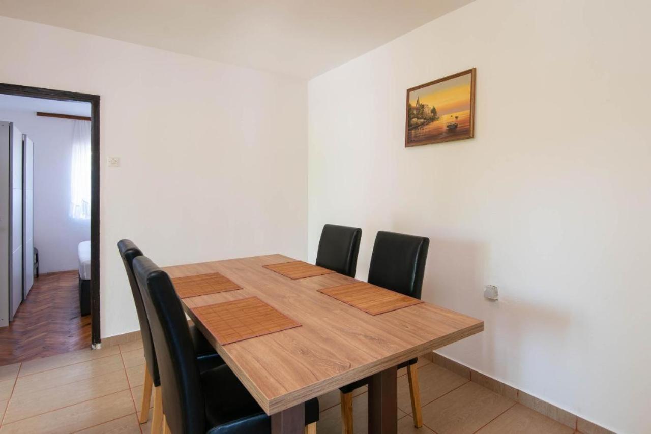 Apartment Ljiljana Orebić